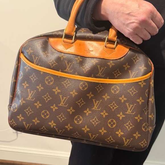Louis Vuitton Monogram brown and tan Duffel Bag - Picture 12 of 12